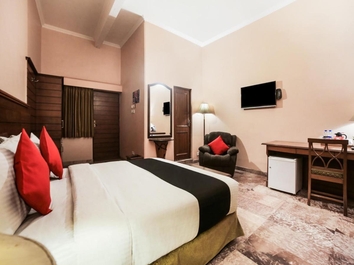 Capital O 10953 Dayal Lodge - A Boutique Hotel Agra  Kültér fotó