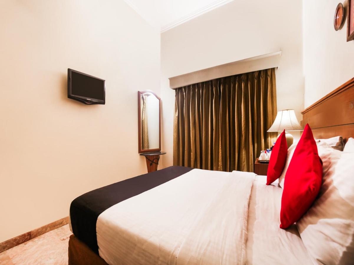 Capital O 10953 Dayal Lodge - A Boutique Hotel Agra  Kültér fotó
